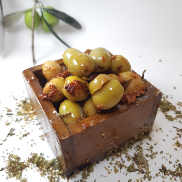 Zahterli Soslu Zeytin